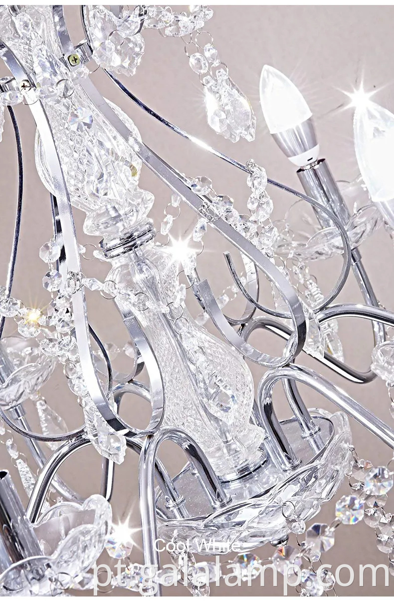 O elegante lustre de cristal liderou